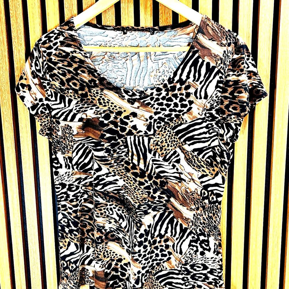 Women’s Animal Print Top Size Medium Leopard Zebra Brown Stretch Blouse